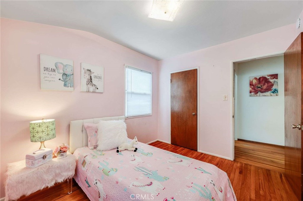 1206 W 187th Place Property Photo 22