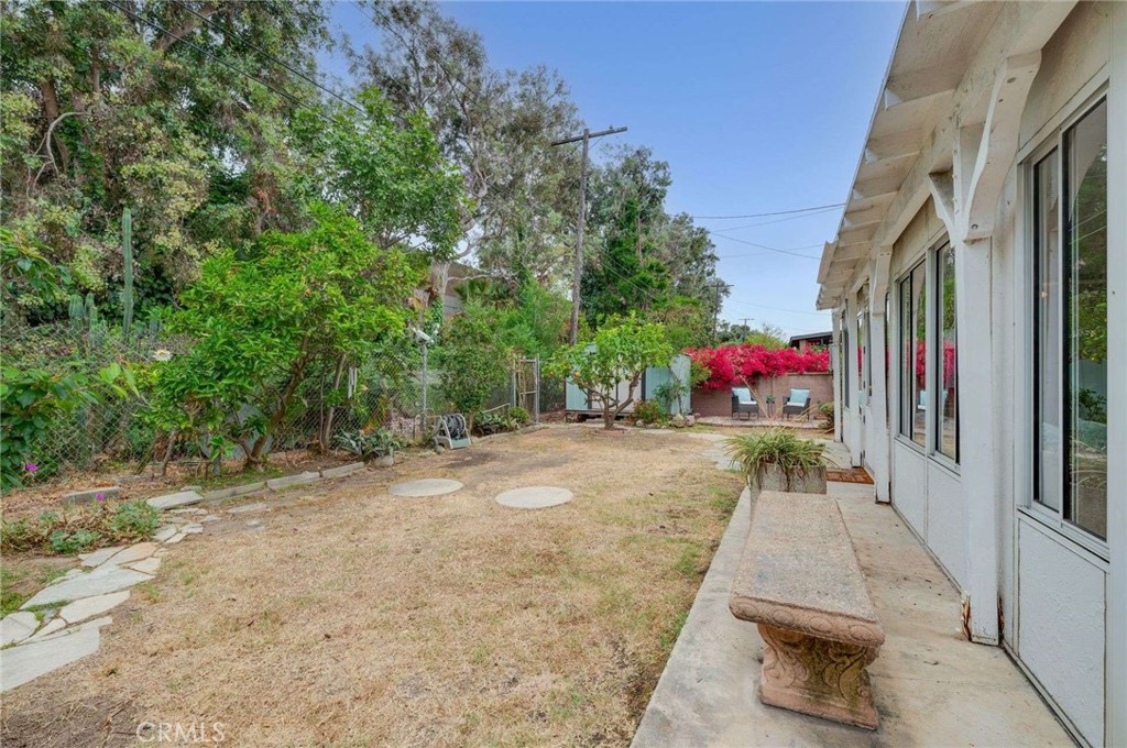 1206 W 187th Place Property Photo 29