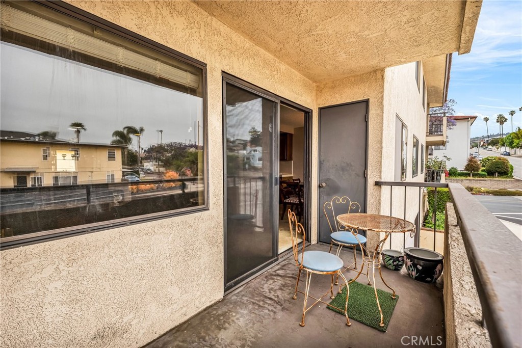 910 S Leland Street 2 Property Photo 12