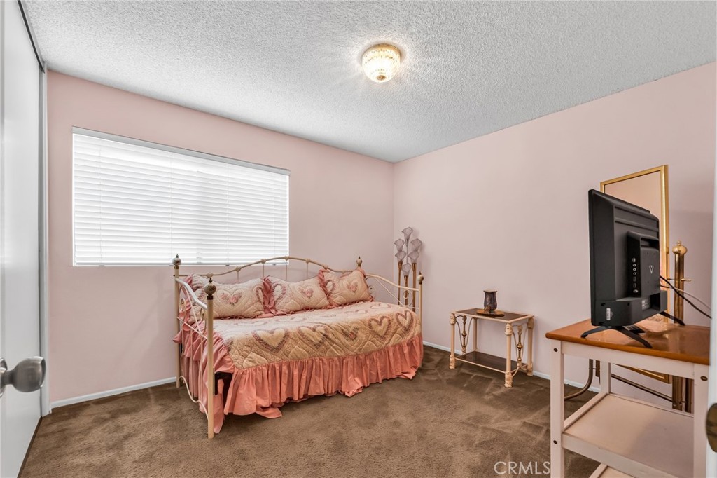 910 S Leland Street 2 Property Photo 21
