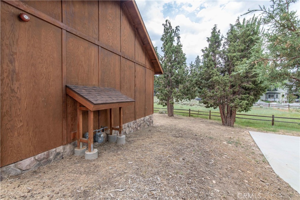 41771 Swan Drive Property Photo 32