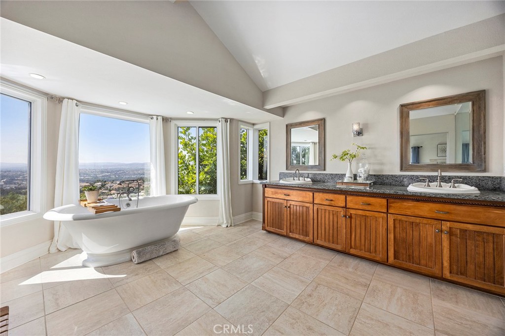 720 S Bunting Court Property Photo 22