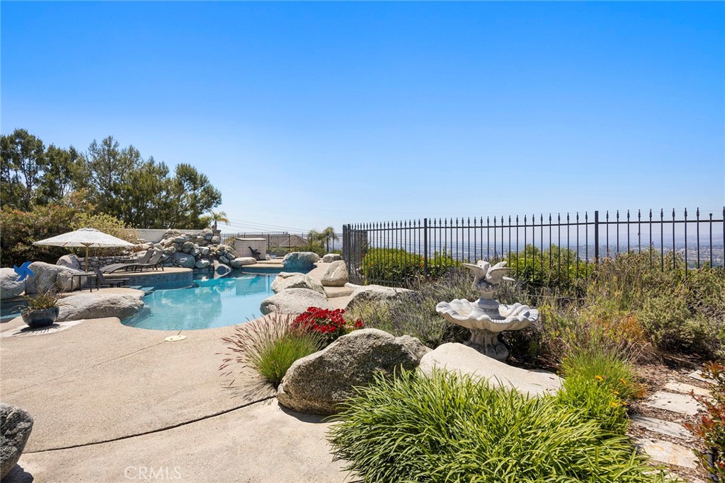 720 S Bunting Court Property Photo 33