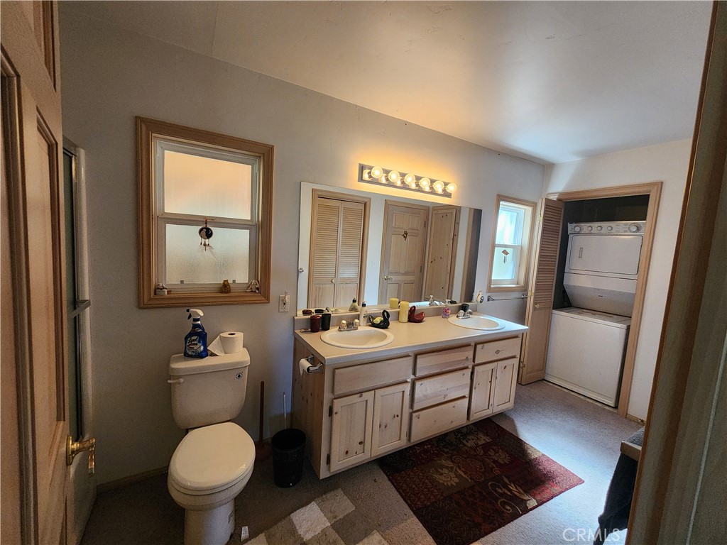 530 Villa Grove Avenue Property Photo 25