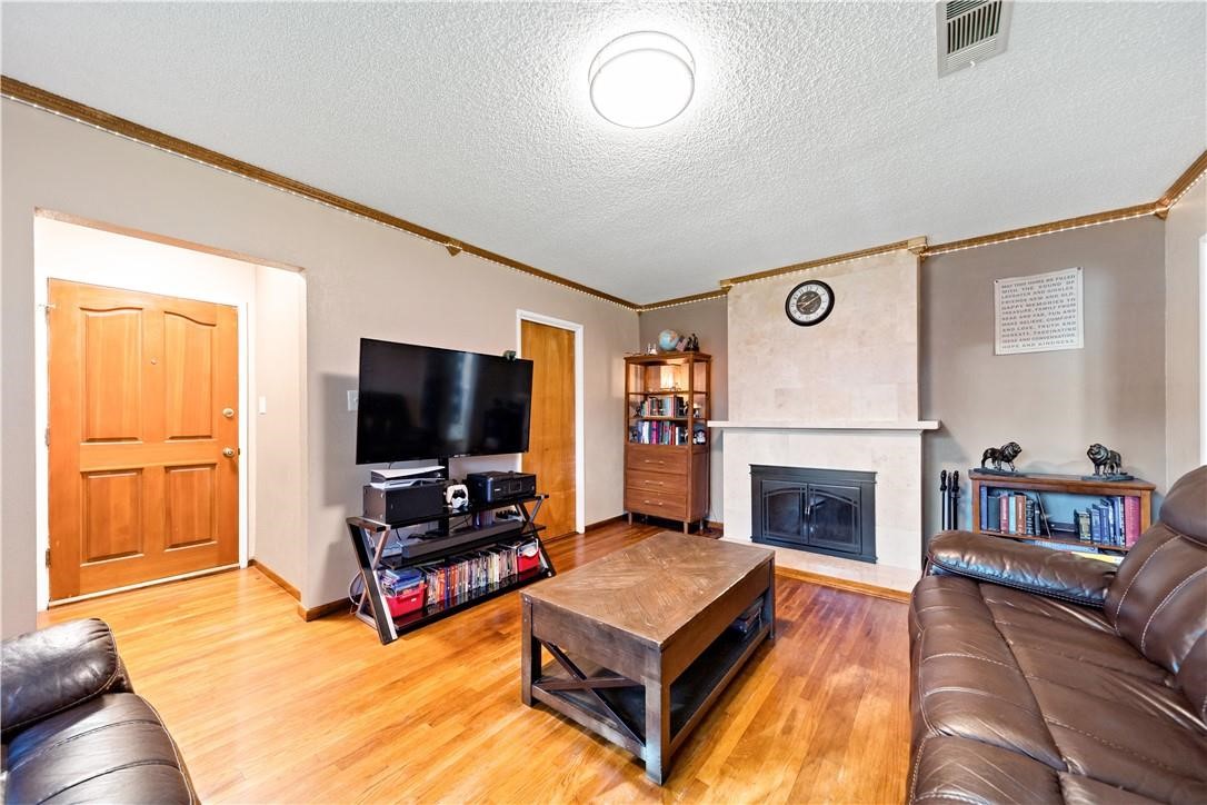 3104 Mary Ann Lane Property Photo 6