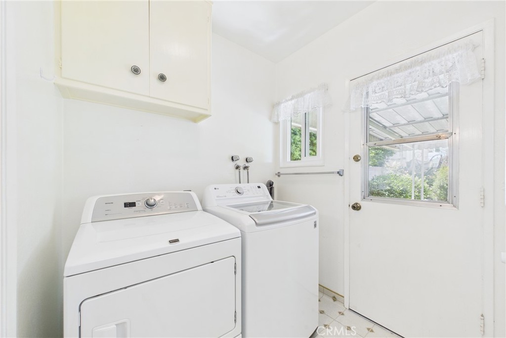 10469 Gregory Circle Property Photo 16