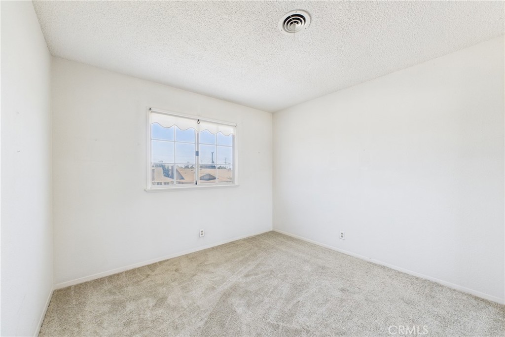 10469 Gregory Circle Property Photo 23