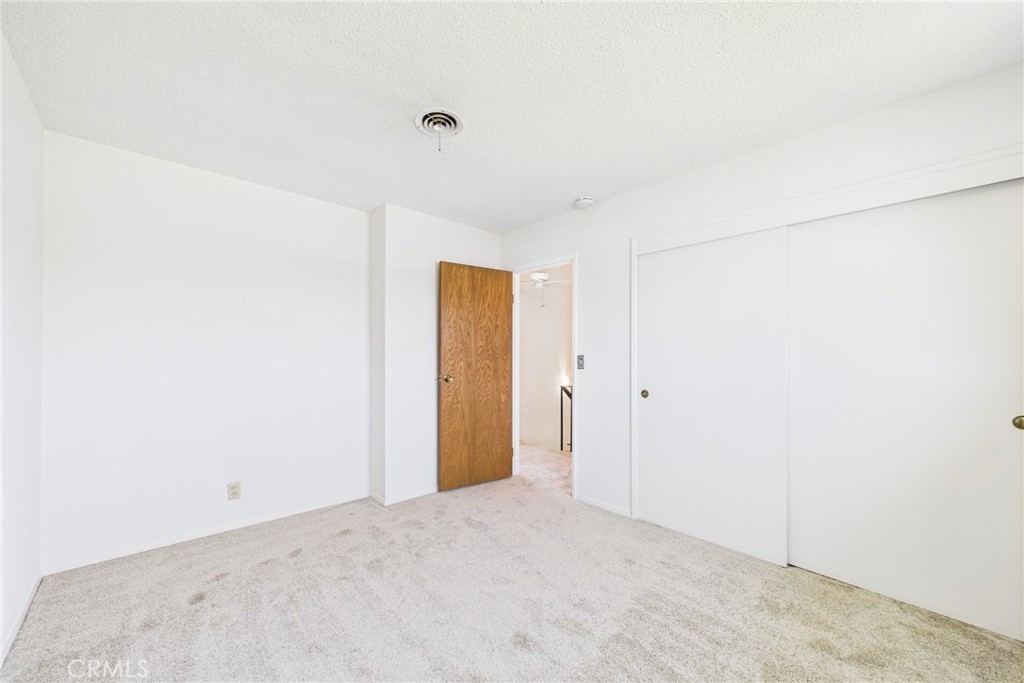 10469 Gregory Circle Property Photo 28