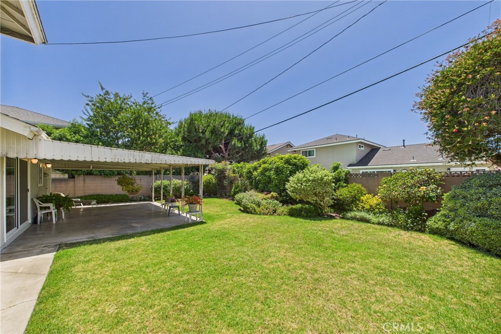 10469 Gregory Circle Property Photo 35