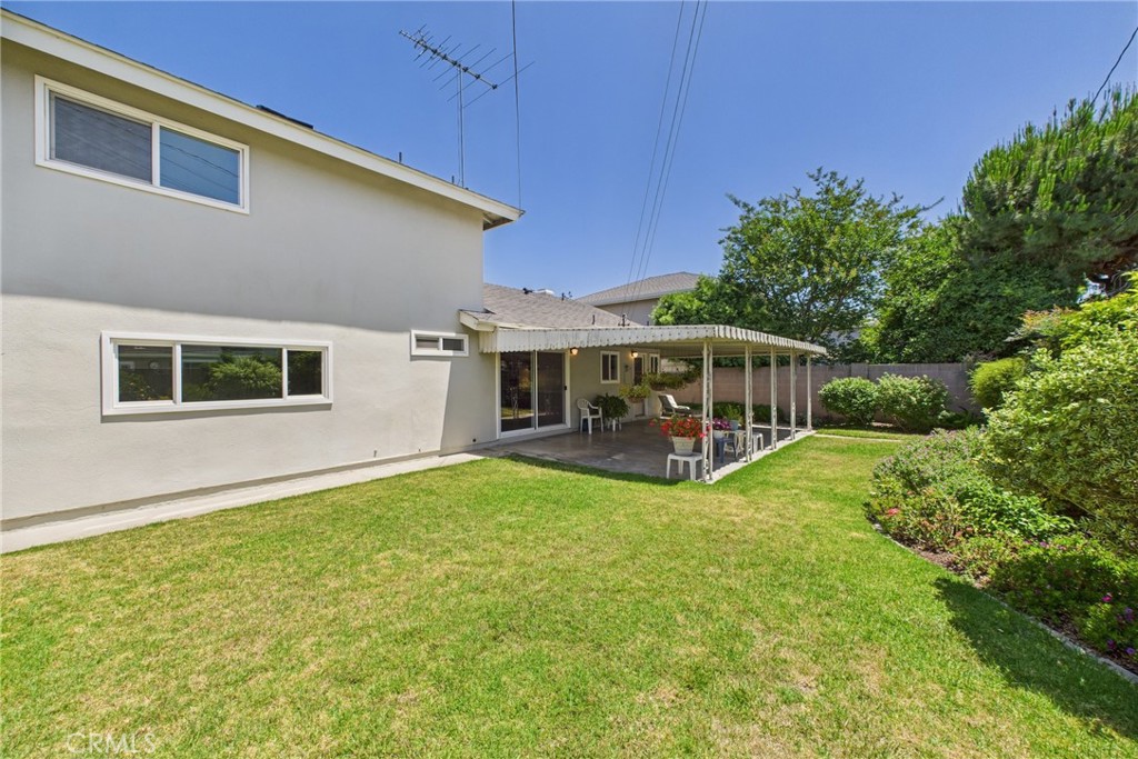 10469 Gregory Circle Property Photo 36