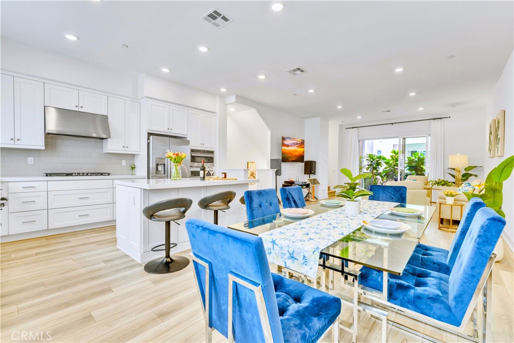 132 Abacus Property Photo 1