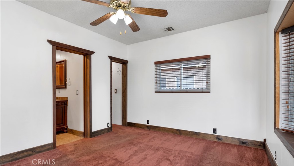 2130 Oregon Avenue Property Photo 49