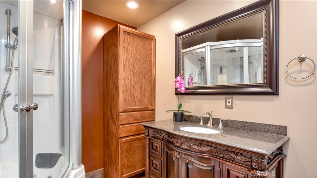 2130 Oregon Avenue Property Photo 53
