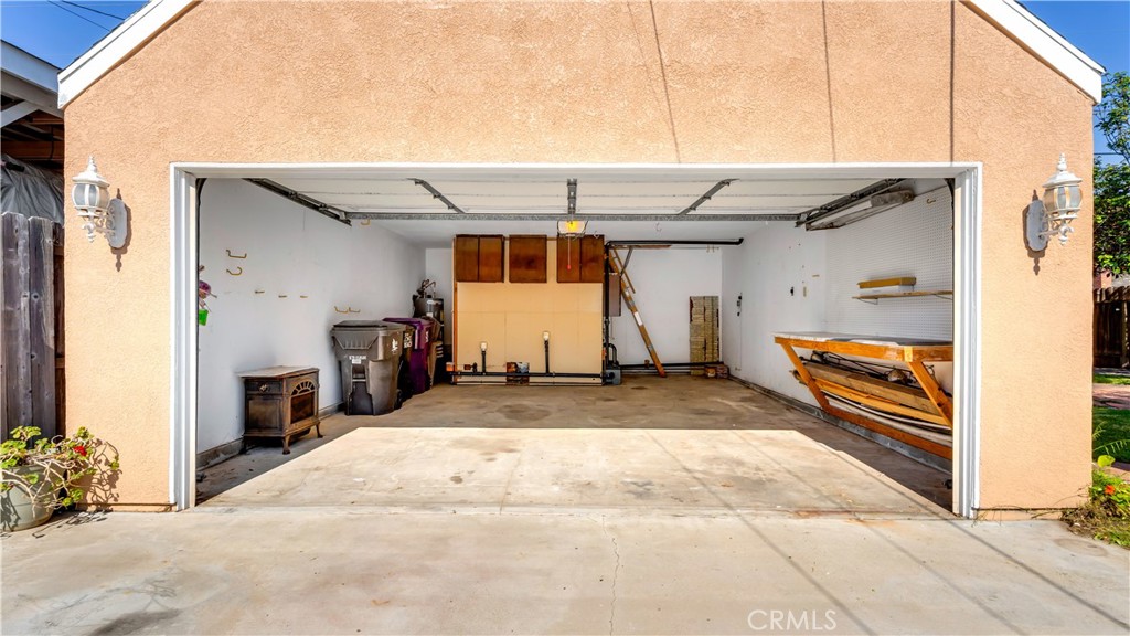 2130 Oregon Avenue Property Photo 57