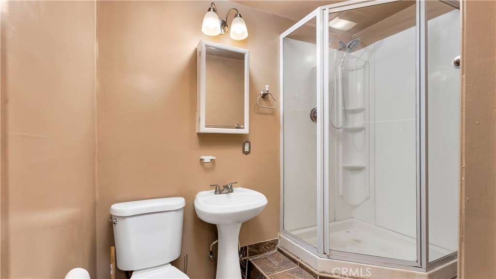2130 Oregon Avenue Property Photo 72