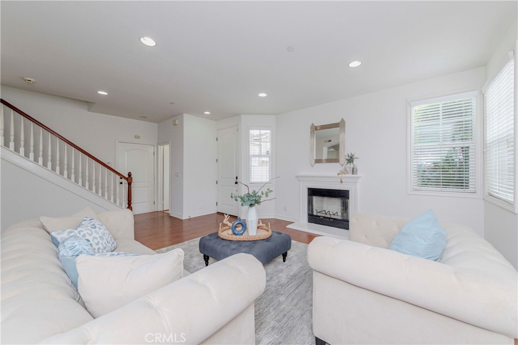 8647 Belmont Street Property Photo 6