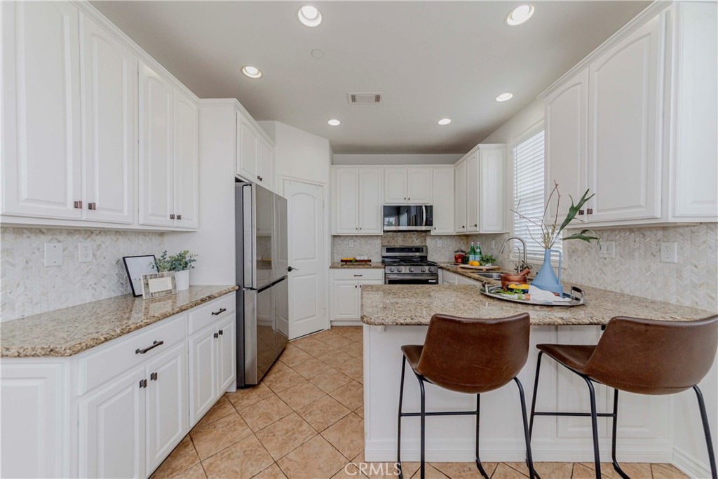 8647 Belmont Street Property Photo 15