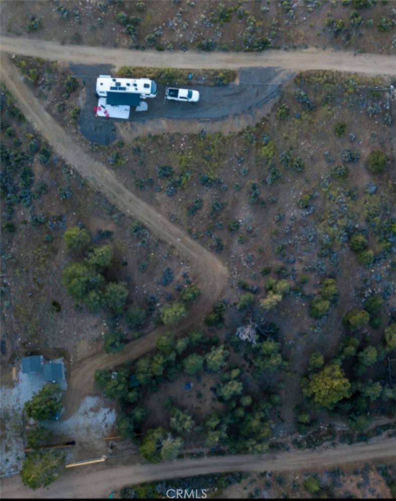 46247 Serpentine Drive Property Photo 3