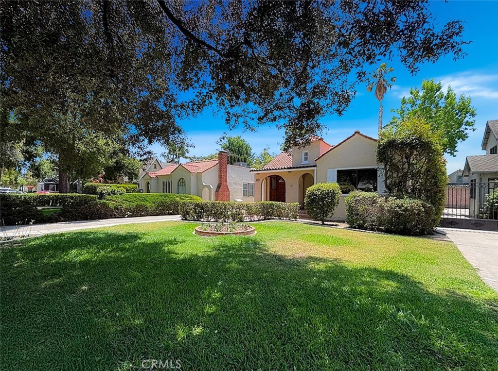 520 W Santa Clara Avenue Property Photo 3