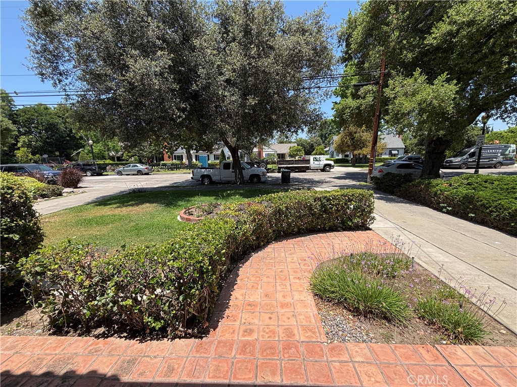 520 W Santa Clara Avenue Property Photo 10