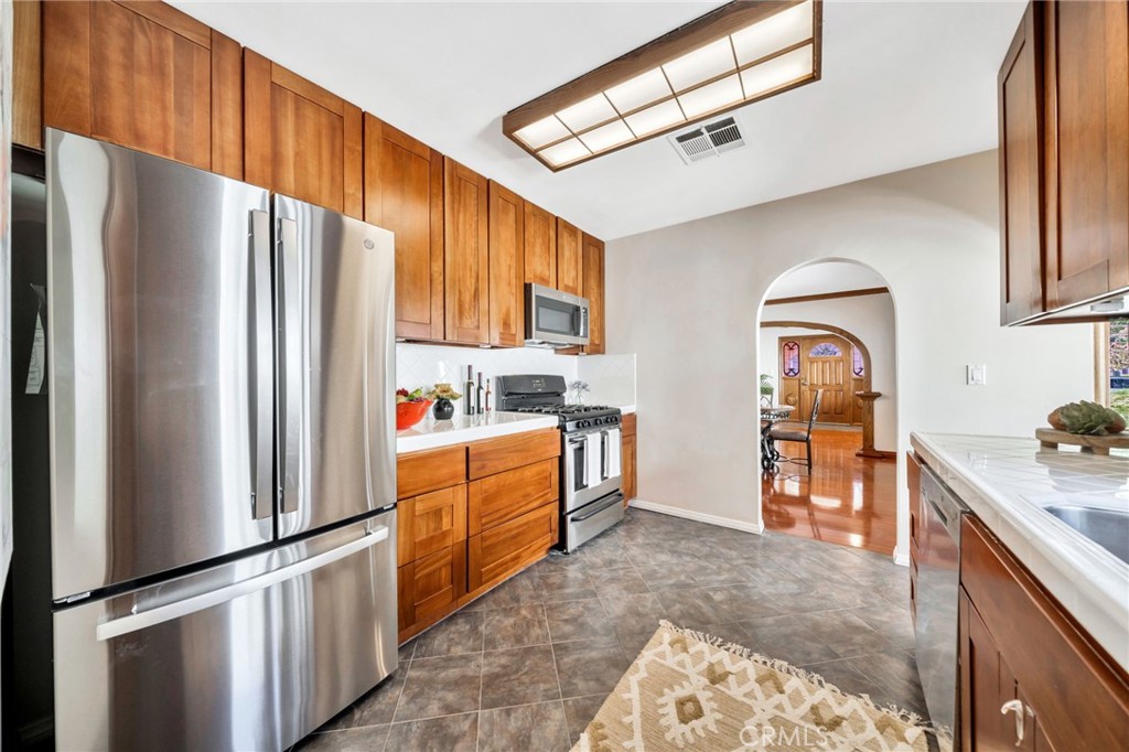 520 W Santa Clara Avenue Property Photo 25