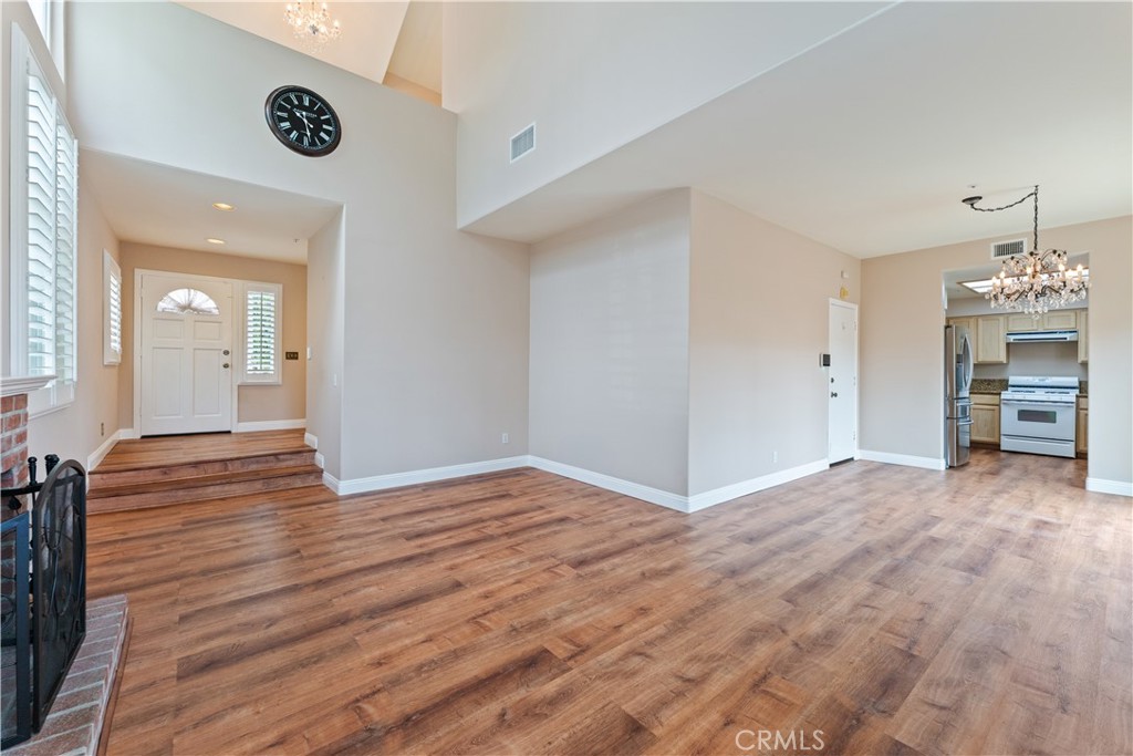 2547 Orange Avenue D Property Photo 8