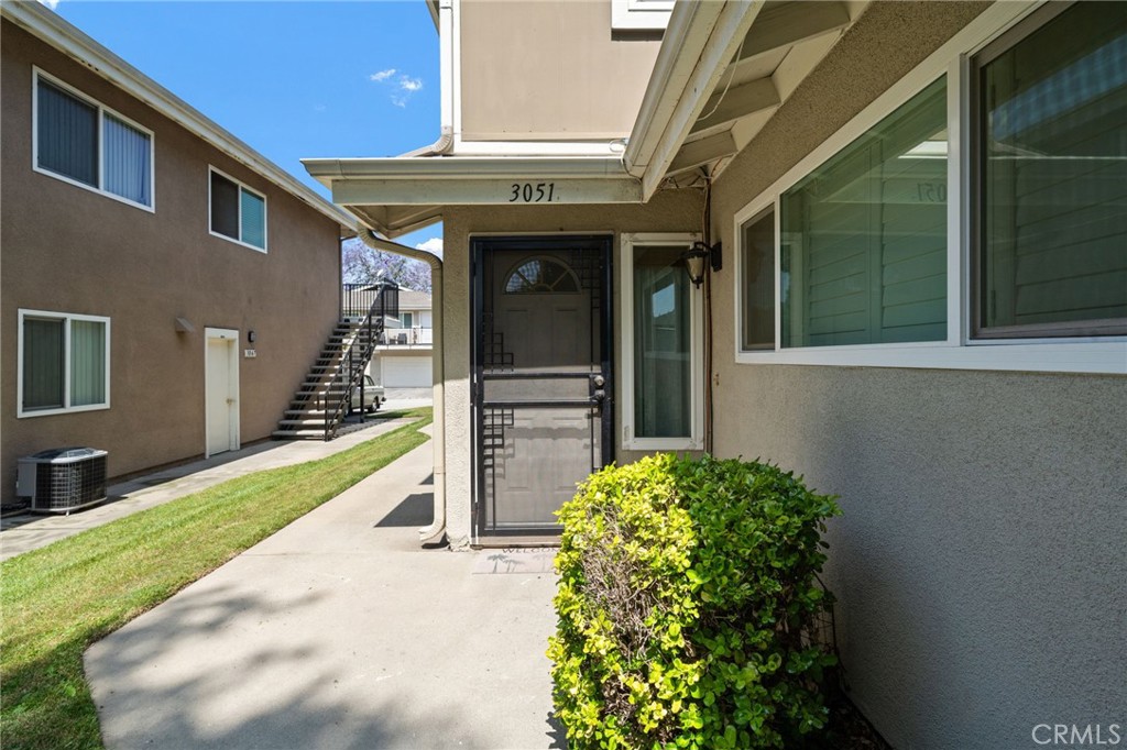 3051 Knollwood Avenue Property Photo 4