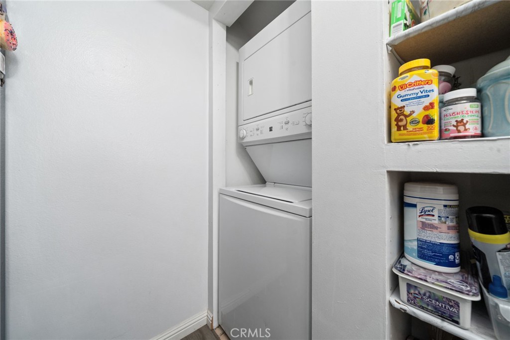 3051 Knollwood Avenue Property Photo 11