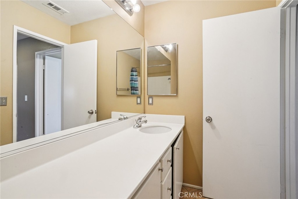 12910 Jersey Street Property Photo 33