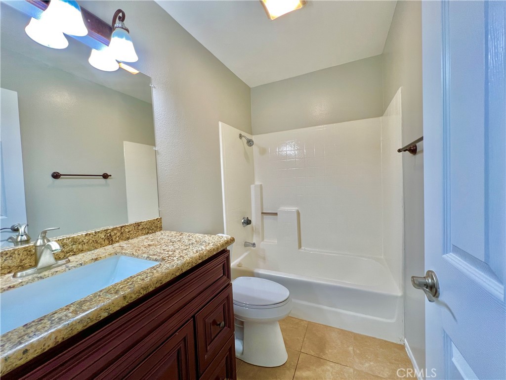 2014 W Hartford Place 58 Property Photo 19