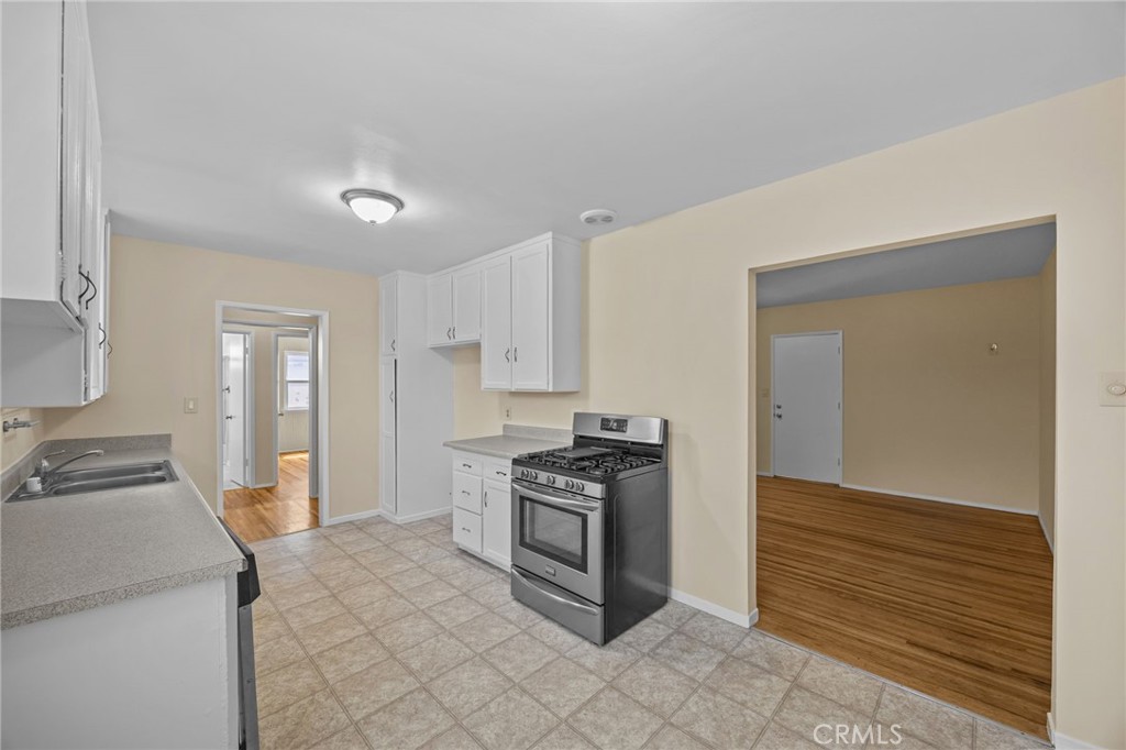 12272 Granite Place Property Photo 11