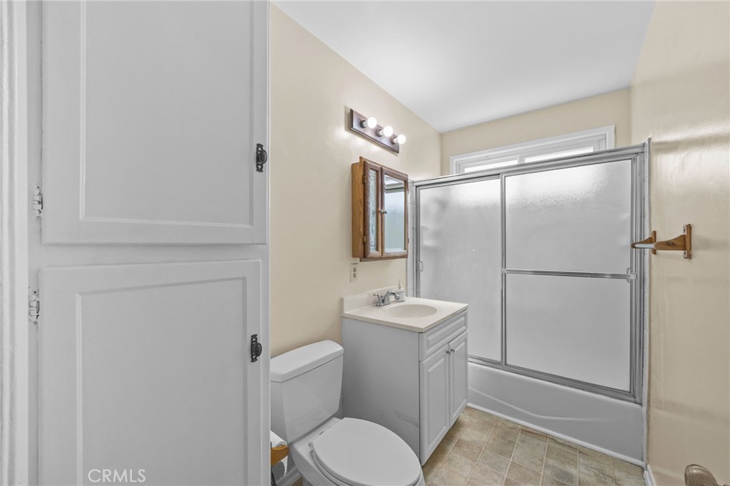 12272 Granite Place Property Photo 12
