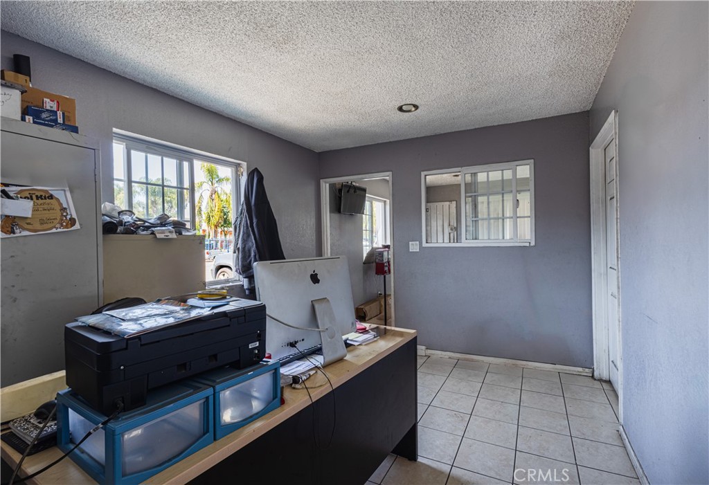 11214 Atlantic Avenue Property Photo 12