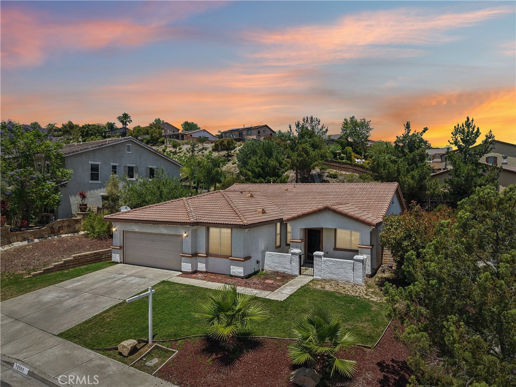 15505 Starview Street Property Photo 1