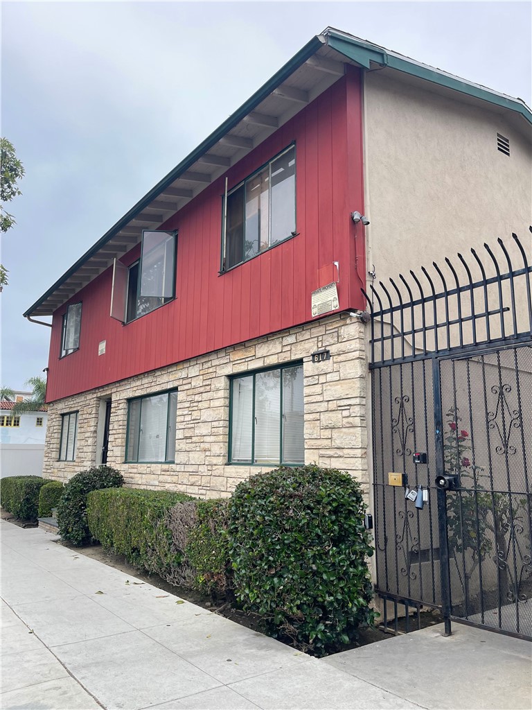 617 Cedar Avenue 8 Property Photo 1