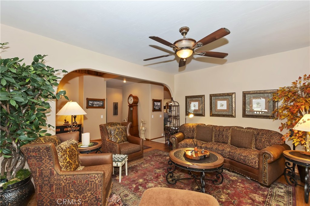 375 Meadow Circle N Property Photo 10