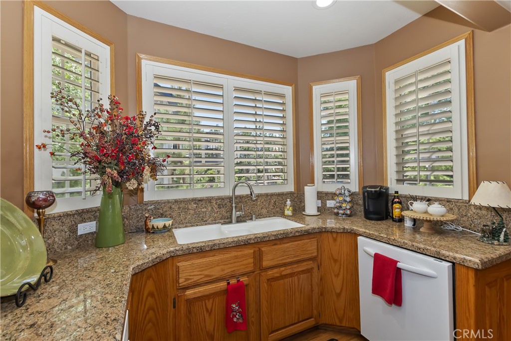 375 Meadow Circle N Property Photo 17