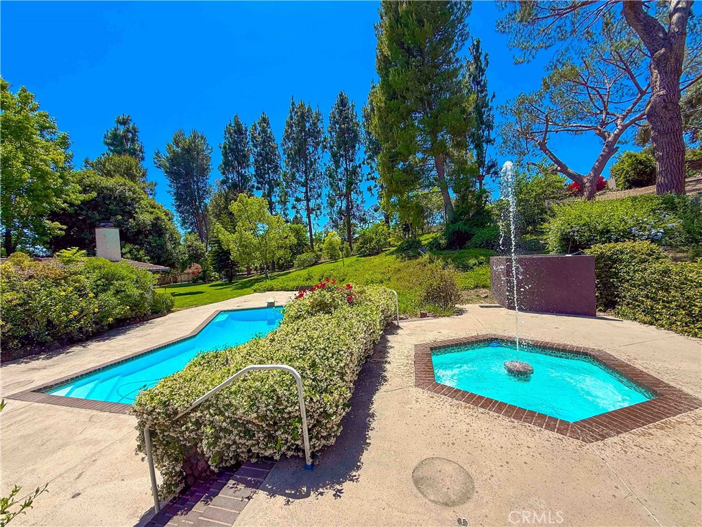 241 W Avocado Crest Road