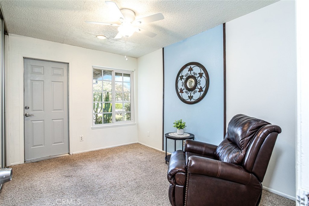 2071 S Hope Place Property Photo 10