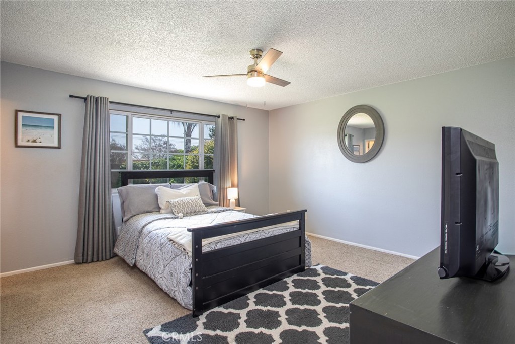 2071 S Hope Place Property Photo 12