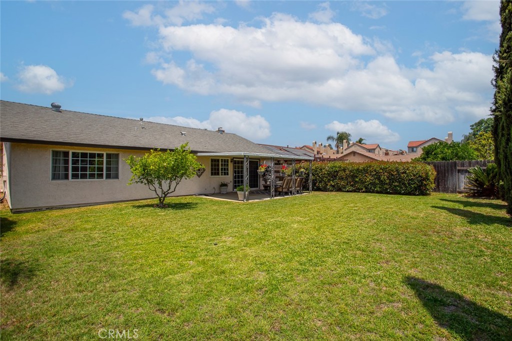 2071 S Hope Place Property Photo 17