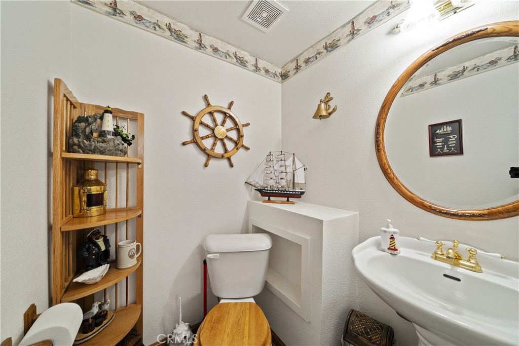 40258 Narrow Lane Property Photo 40