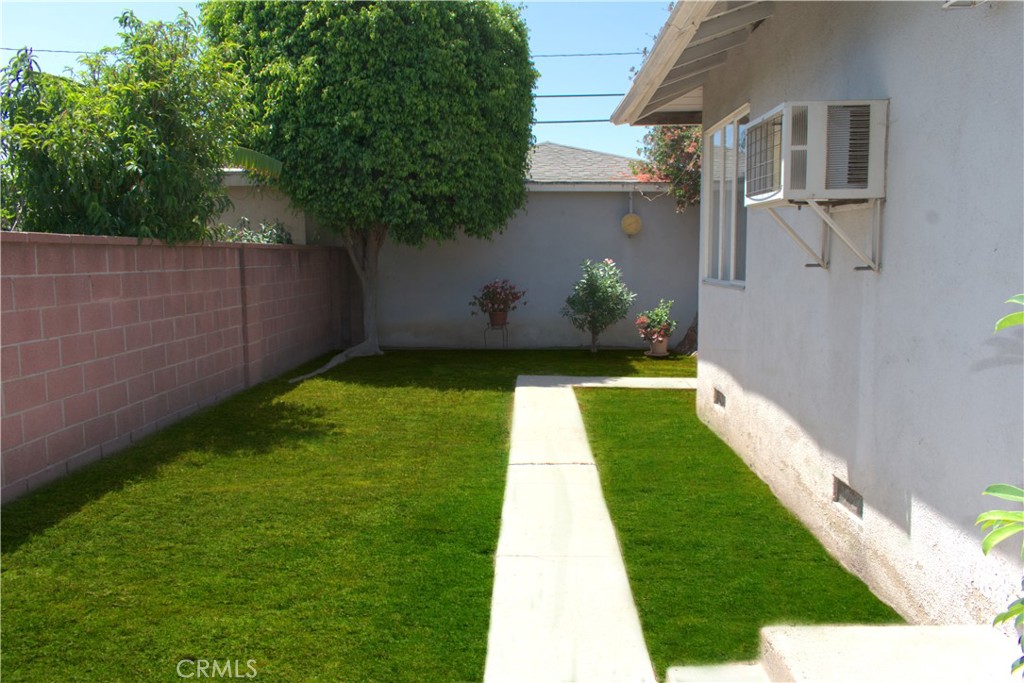 1522 E Broadway Property Photo 13