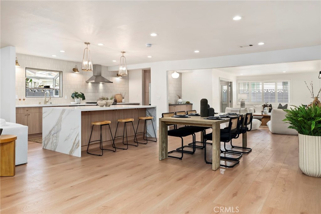 15142 Yawl Street Property Photo 2