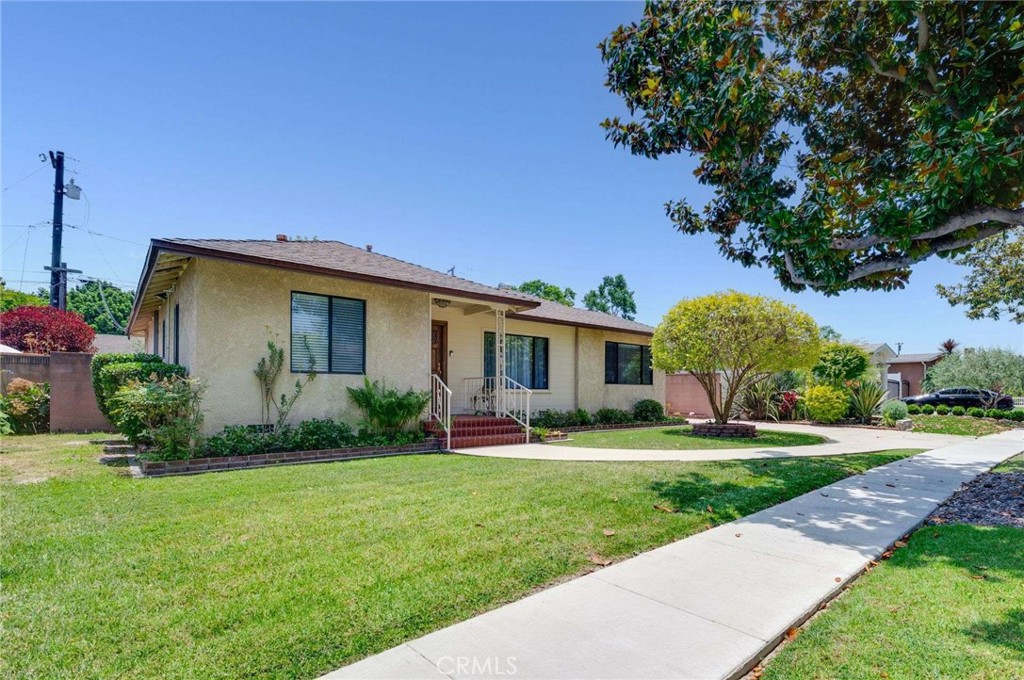 5856 E Scrivener Street Property Photo