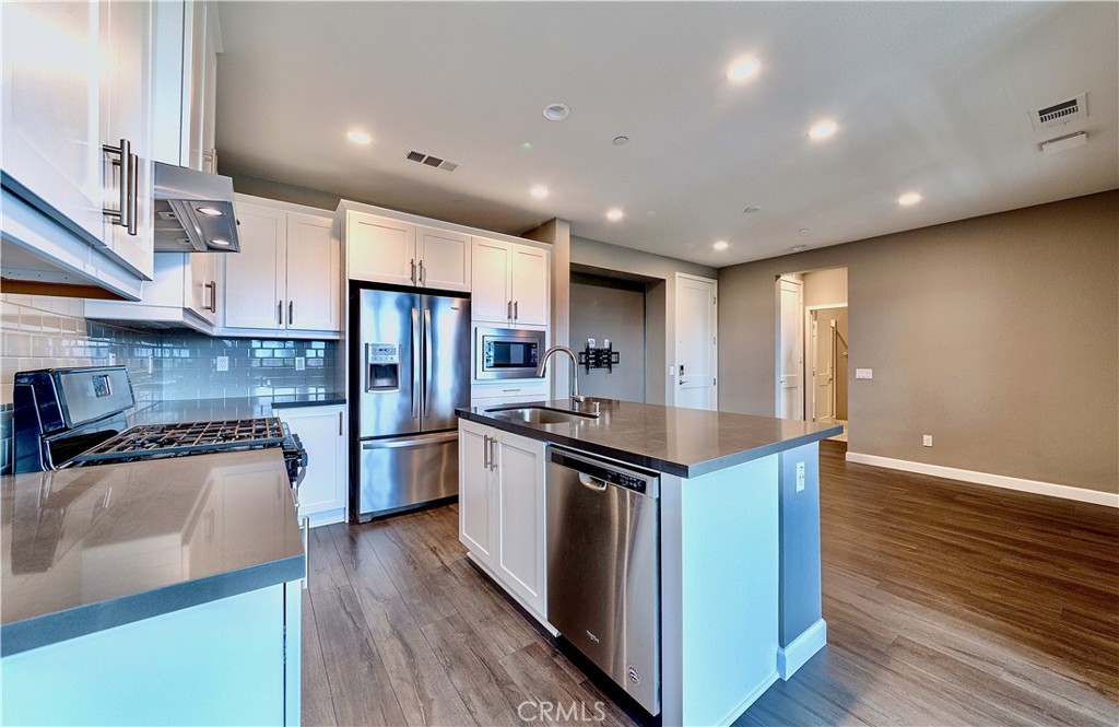 1114 Epic Property Photo 6