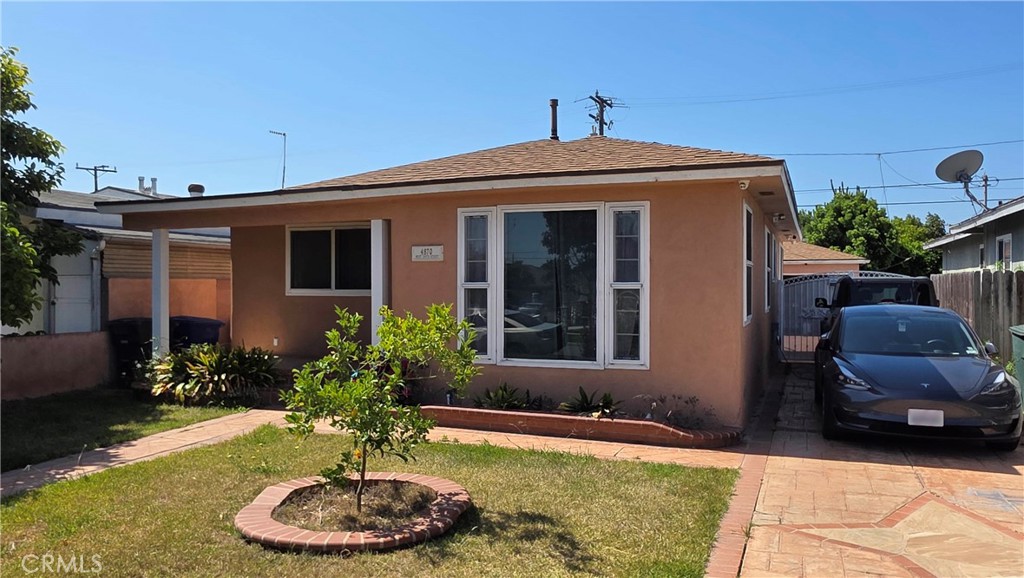 4870 W 130th Street Property Photo 1