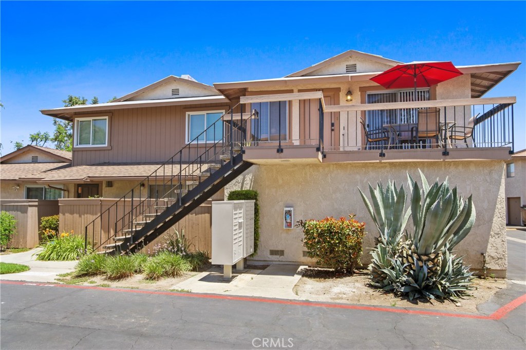 1469 Forest Glen Drive 193 Property Photo 1