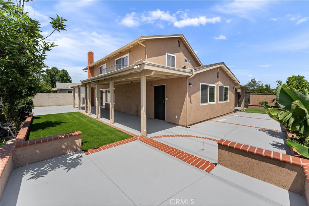 4360 E Addington Drive Property Photo 1