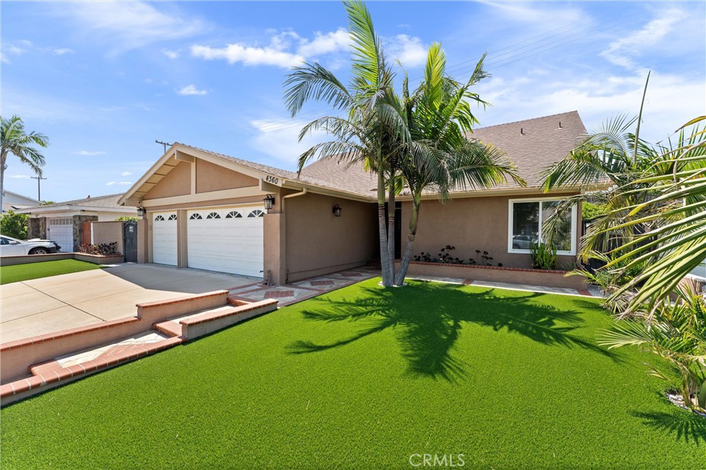 4360 E Addington Drive Property Photo 3